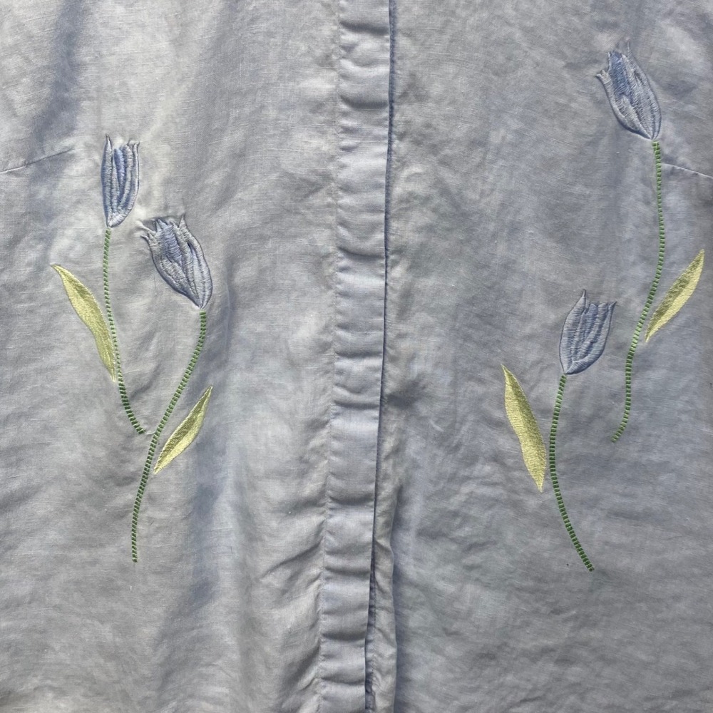 Sag Harbor Womens Blue 100% Linen Floral Embroidered Roll Tab Shirt Large VTG - Picture 2 of 11